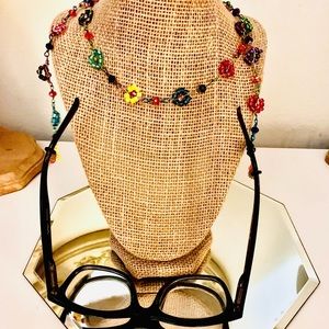 Lalunacopoli eyeglass holder